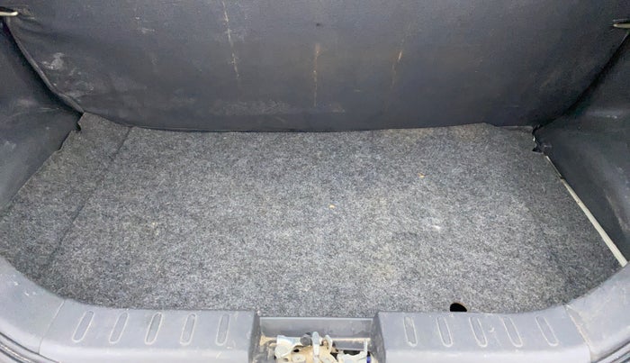 2018 Maruti Alto 800 LXI, Petrol, Manual, 97,535 km, Boot Inside