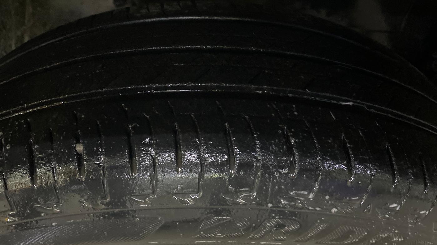 2019 Honda Amaze 1.2L I-VTEC S CVT, Petrol, Automatic, 15,394 km, Right Front Tyre Tread
