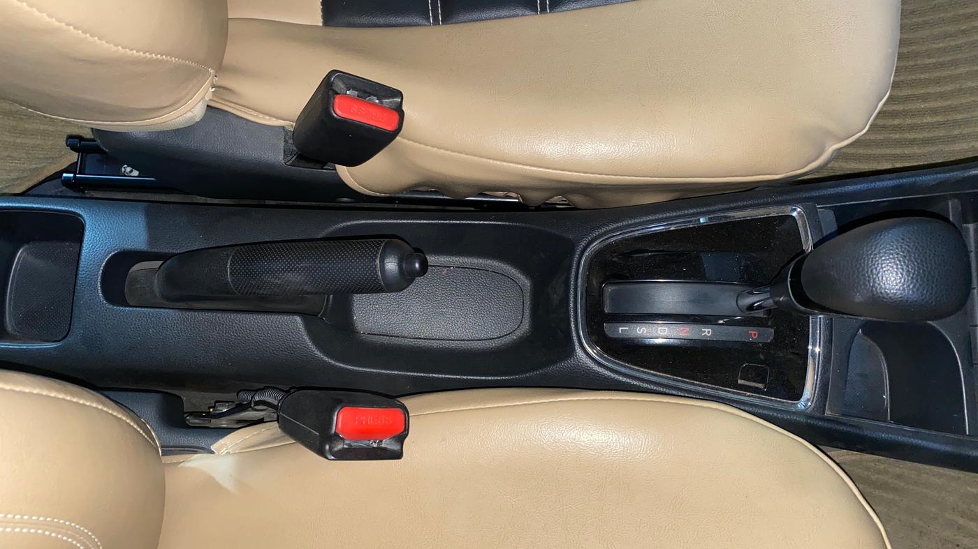 2019 Honda Amaze 1.2L I-VTEC S CVT, Petrol, Automatic, 15,394 km, Gear Lever