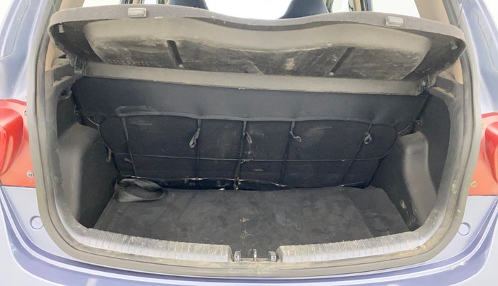 2017 Hyundai Grand i10 MAGNA 1.2 KAPPA VTVT, Petrol, Manual, 59,818 km, Boot Inside