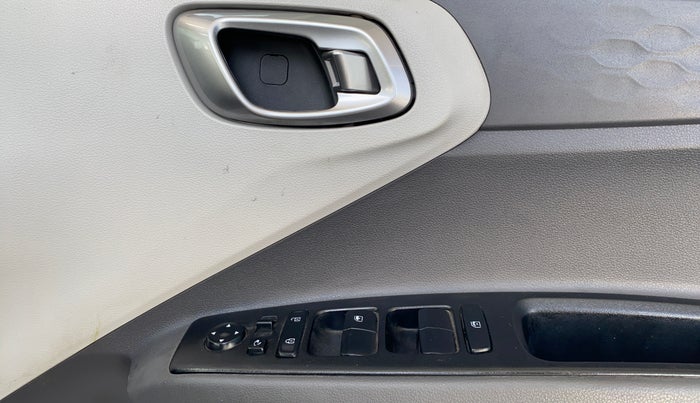 2020 Hyundai GRAND I10 NIOS SPORTZ 1.2 KAPPA VTVT, Petrol, Manual, 94,155 km, Driver Side Door Panels Control