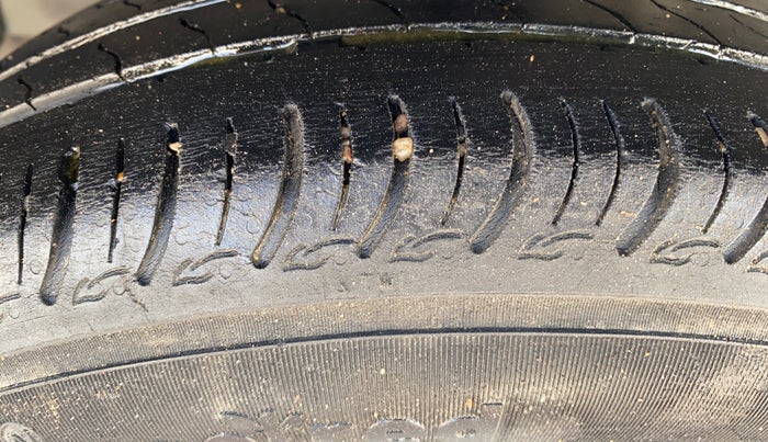 2020 Hyundai GRAND I10 NIOS SPORTZ 1.2 KAPPA VTVT, Petrol, Manual, 94,155 km, Right Rear Tyre Tread