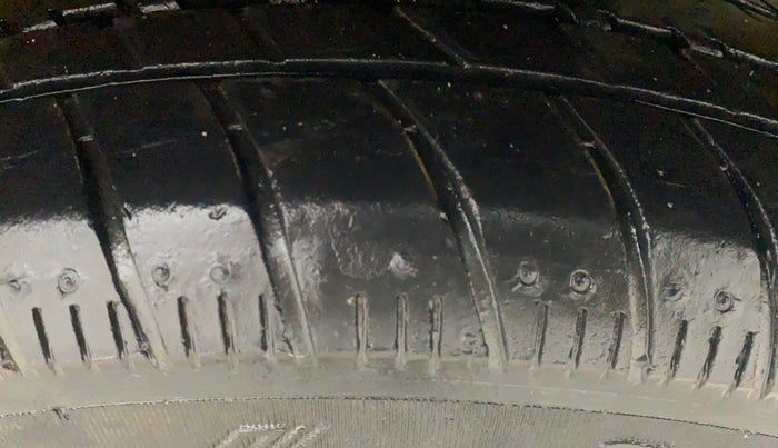 2017 Maruti Celerio ZXI AMT (O), Petrol, Automatic, 42,701 km, Left Rear Tyre Tread