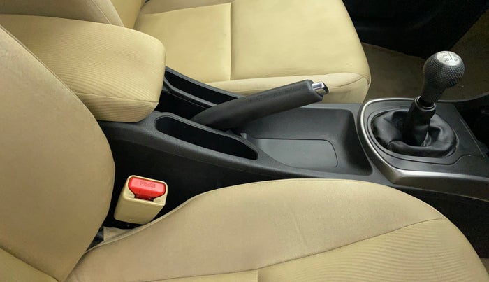 2014 Honda City 1.5L I-VTEC V MT, Petrol, Manual, 76,263 km, Gear Lever