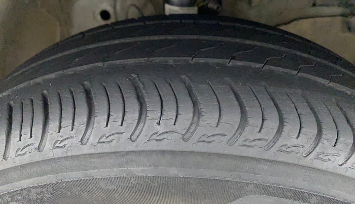 2014 Honda City 1.5L I-VTEC V MT, Petrol, Manual, 76,263 km, Right Front Tyre Tread