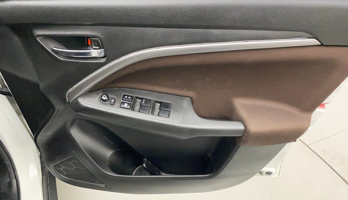 2023 Maruti BREZZA ZXI SMART HYBRID , Petrol, Manual, 21,907 km, Driver Side Door Panels Control