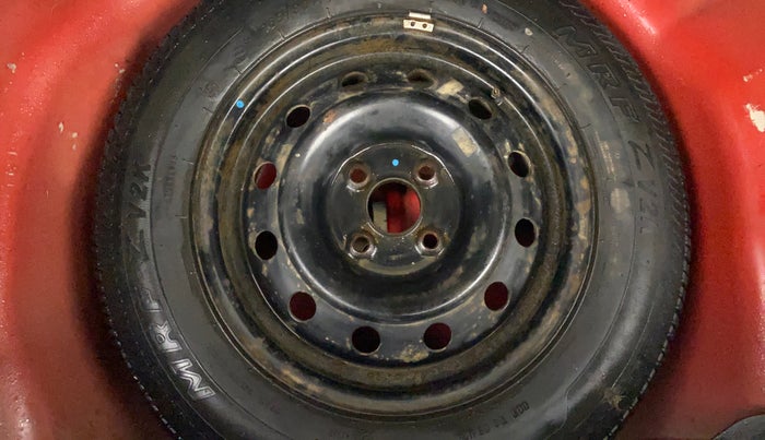 2015 Maruti Swift VXI, Petrol, Manual, 82,853 km, Spare Tyre