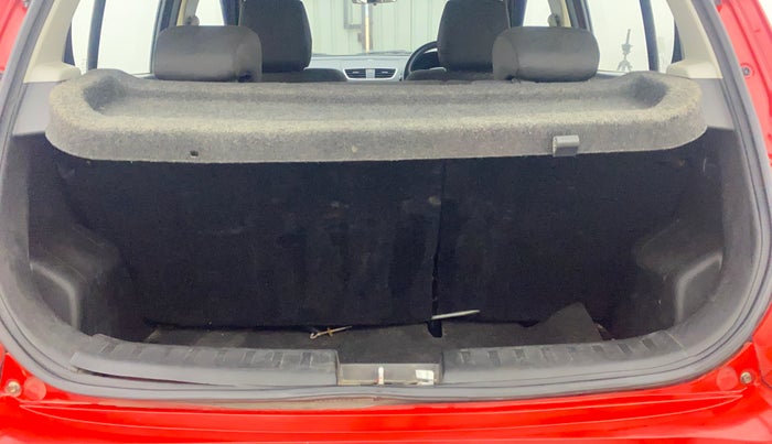 2015 Maruti Swift VXI, Petrol, Manual, 82,853 km, Boot Inside