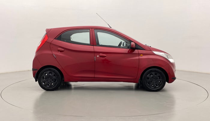 2014 Hyundai Eon SPORTZ, Petrol, Manual, 56,093 km, Right Side View