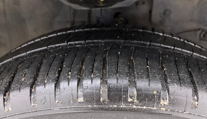 2012 Honda City 1.5L I-VTEC V MT, Petrol, Manual, 89,619 km, Right Front Tyre Tread