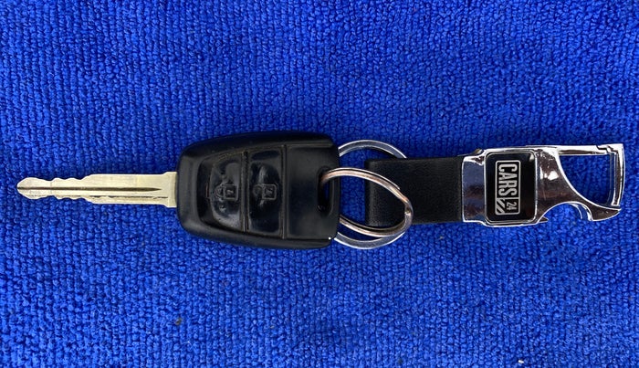 2018 Hyundai Xcent S 1.2, Petrol, Manual, 71,518 km, Key Close Up