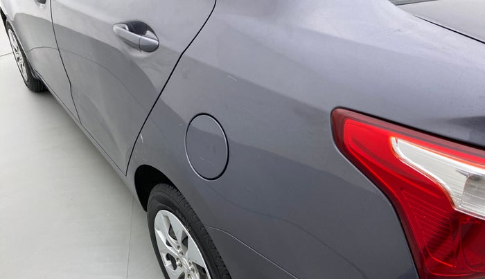 2018 Hyundai Xcent S 1.2, Petrol, Manual, 71,518 km, Left quarter panel - Minor scratches