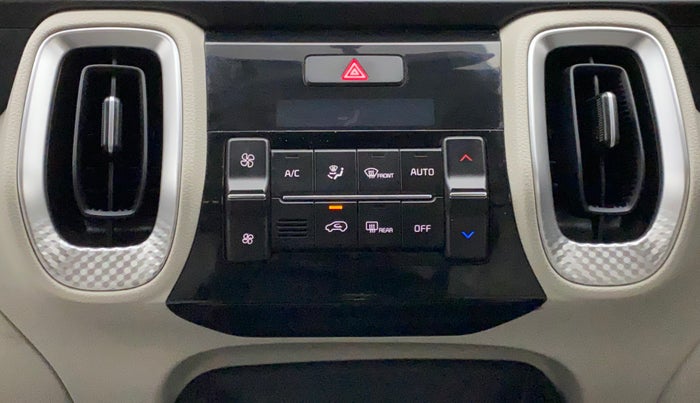 2020 KIA SONET HTX 1.5, Diesel, Manual, 27,126 km, Automatic Climate Control