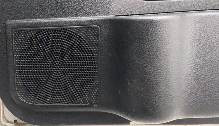 2018 Tata Hexa Varicor 400 XT, Diesel, Manual, 92,452 km, Speaker