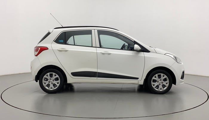 2016 Hyundai Grand i10 SPORTZ 1.1 CRDI, Diesel, Manual, 95,265 km, Right Side View