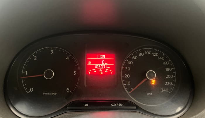 2014 Volkswagen Vento HIGHLINE DIESEL 1.6, Diesel, Manual, 1,05,013 km, Odometer Image