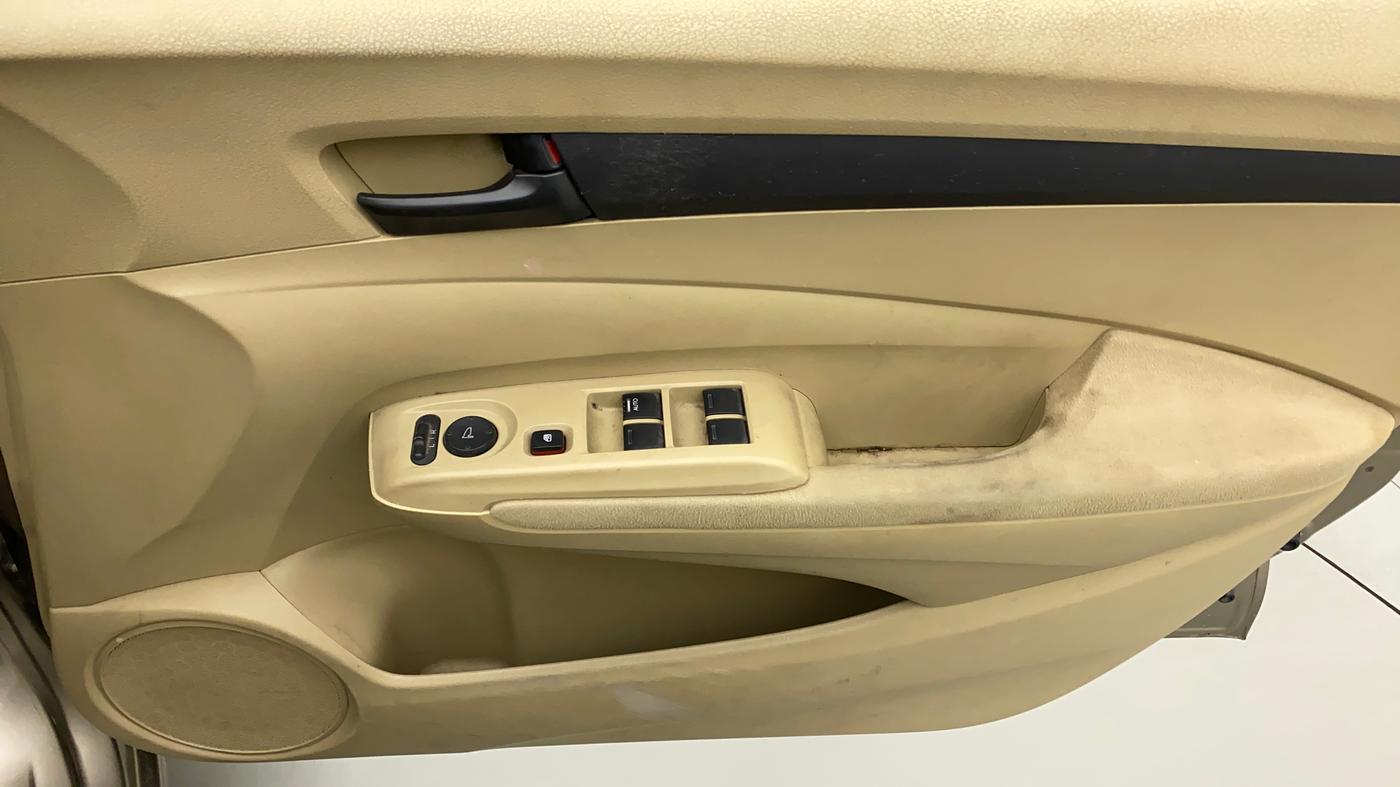 2012 Honda City 1.5L I-VTEC S MT, Petrol, Manual, 63,796 km, Driver Side Door Panels Control