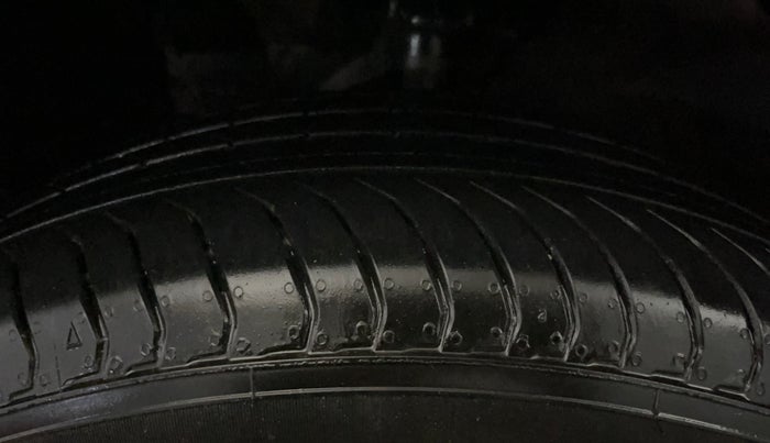 2019 Hyundai VENUE SX 1.0 TURBO, Petrol, Manual, 51,410 km, Left Front Tyre Tread