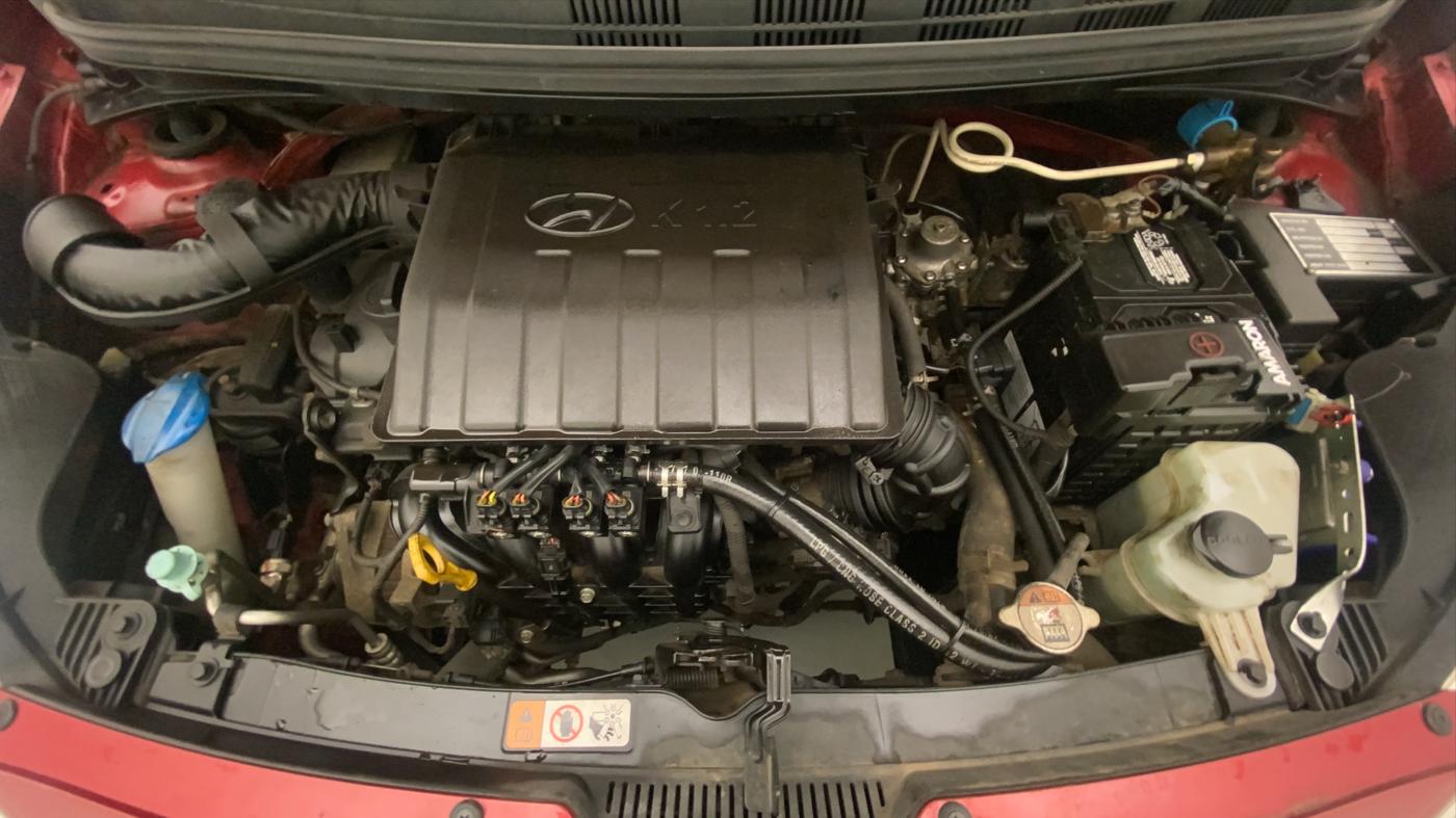 2018 Hyundai Grand i10 MAGNA 1.2 KAPPA VTVT, CNG, Manual, 33,023 km, Open Bonet