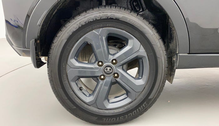 2022 Tata NEXON XZA PLUS (O) PETROL DARK EDITION, Petrol, Automatic, 8,139 km, Right Rear Wheel