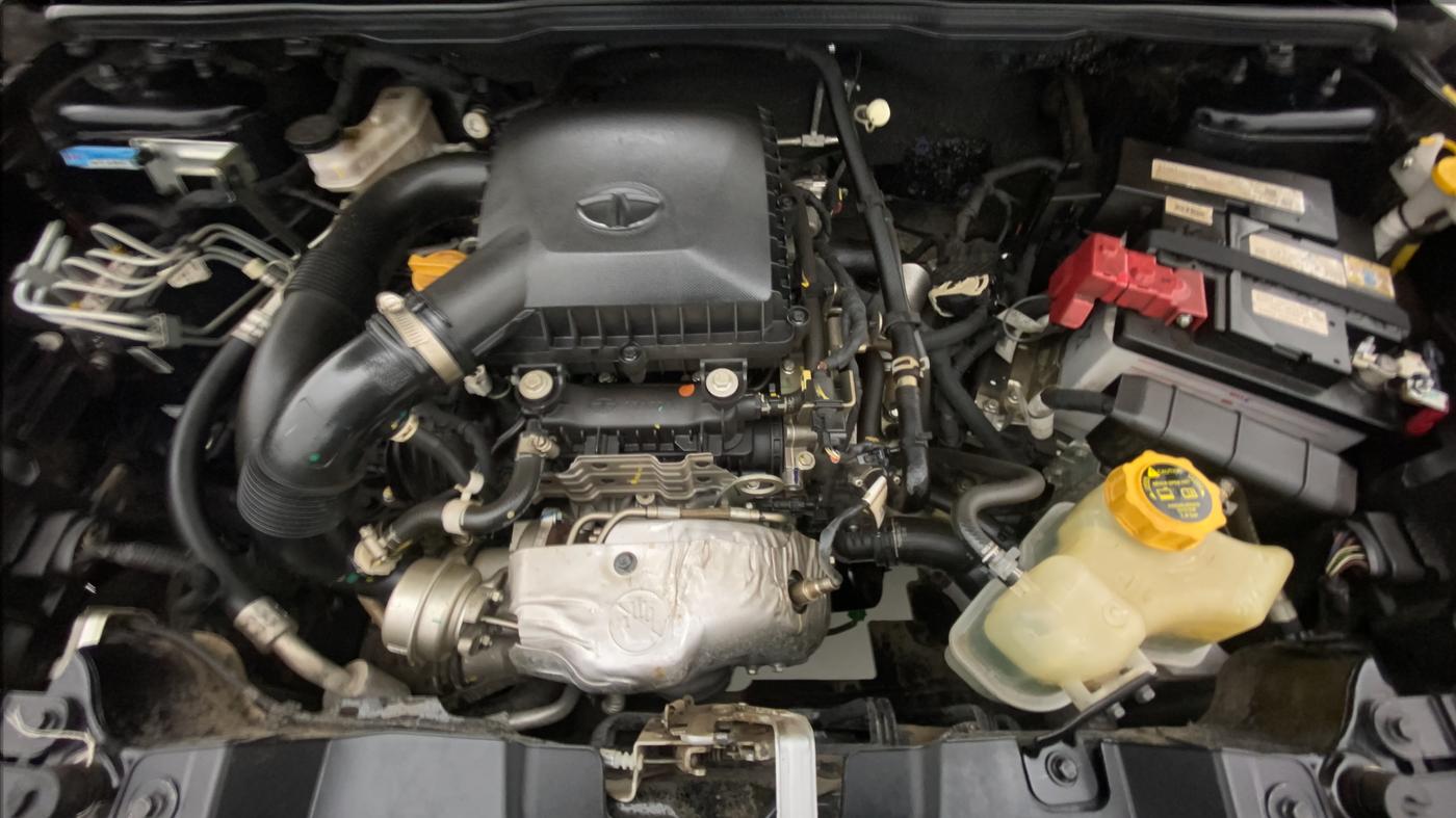 2022 Tata NEXON XZA PLUS (O) PETROL DARK EDITION, Petrol, Automatic, 8,139 km, Open Bonet