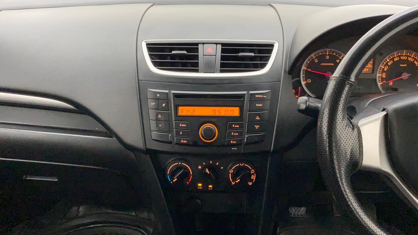 2012 Maruti Swift VDI, Diesel, Manual, 1,15,035 km, Air Conditioner