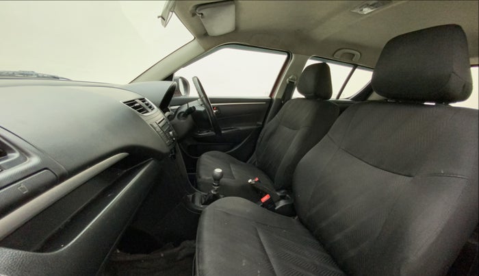 2012 Maruti Swift VDI, Diesel, Manual, 1,15,035 km, Right Side Front Door Cabin
