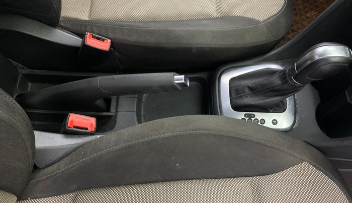 2017 Volkswagen Polo GT TSI AT, Petrol, Automatic, 91,833 km, Gear Lever