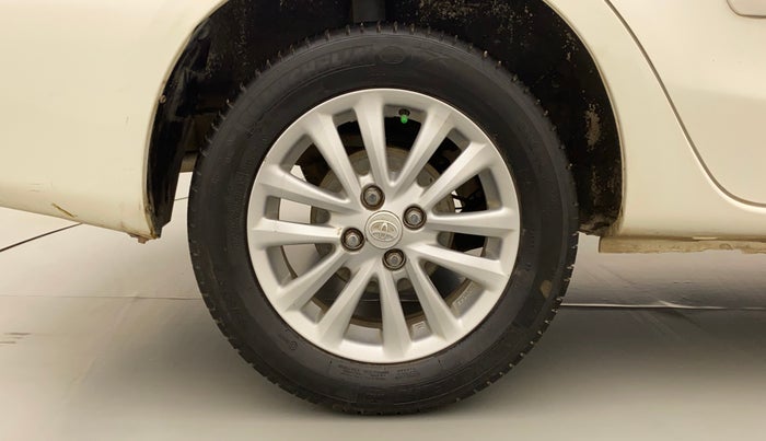 2011 Toyota Etios VD, Diesel, Manual, 76,722 km, Right Rear Wheel