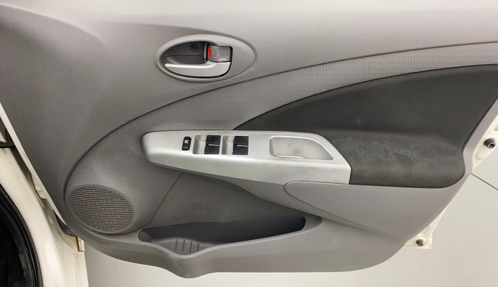 2011 Toyota Etios VD, Diesel, Manual, 76,722 km, Driver Side Door Panels Control