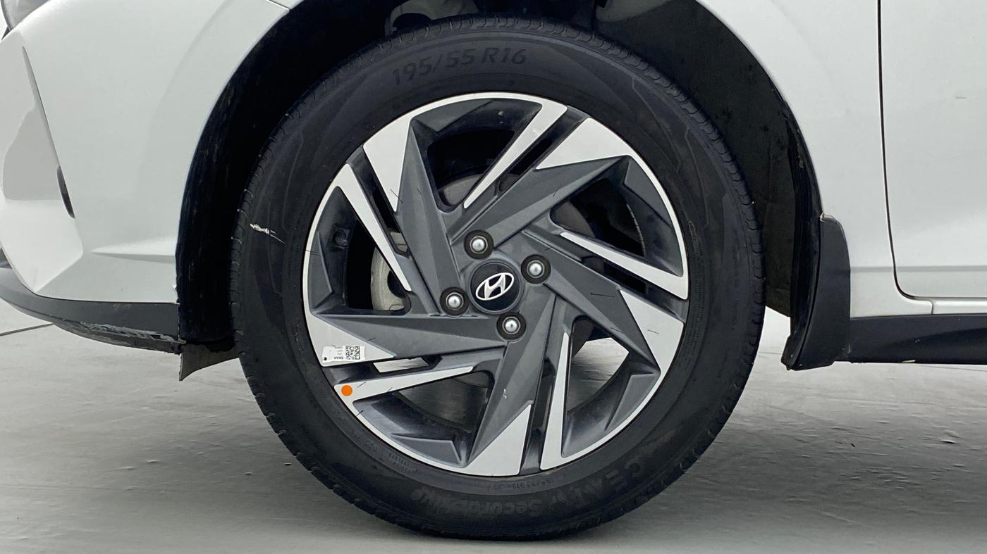 2021 Hyundai NEW I20 ASTA 1.2 AT, Petrol, Automatic, 13,172 km, Left Front Wheel