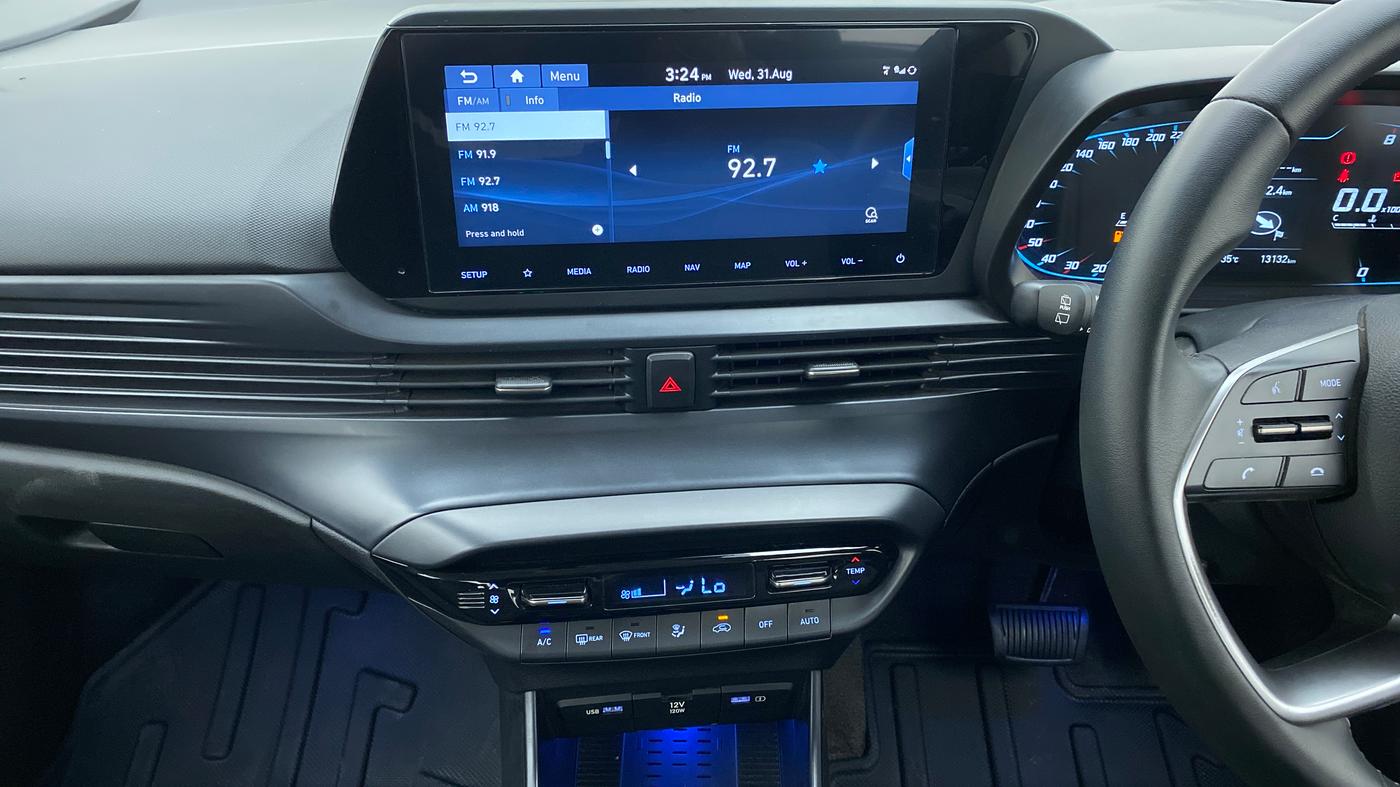 2021 Hyundai NEW I20 ASTA 1.2 AT, Petrol, Automatic, 13,172 km, Air Conditioner