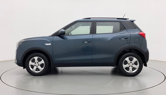 2022 Mahindra XUV300 W6 1.5 DIESEL, Diesel, Manual, 20,246 km, Left Side