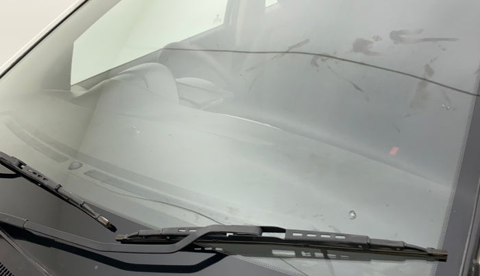 2011 Hyundai i20 MAGNA 1.2, Petrol, Manual, 53,952 km, Front windshield - Minor spot on windshield