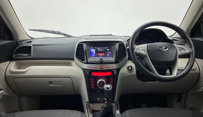 2020 Mahindra XUV300 W8 DIESEL MT, Diesel, Manual, 54,426 km, Dashboard