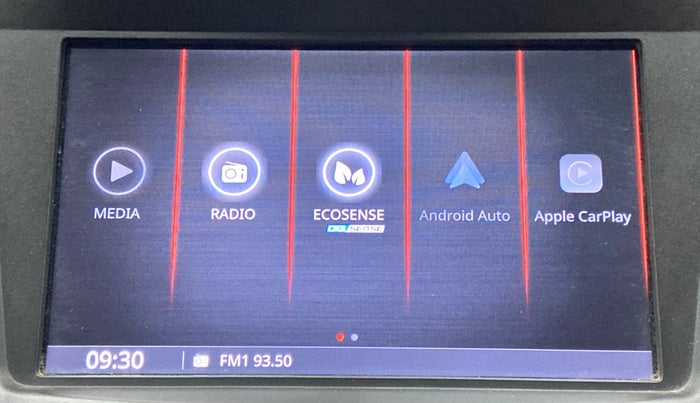2020 Mahindra XUV300 W8 DIESEL MT, Diesel, Manual, 54,426 km, Apple CarPlay and Android Auto
