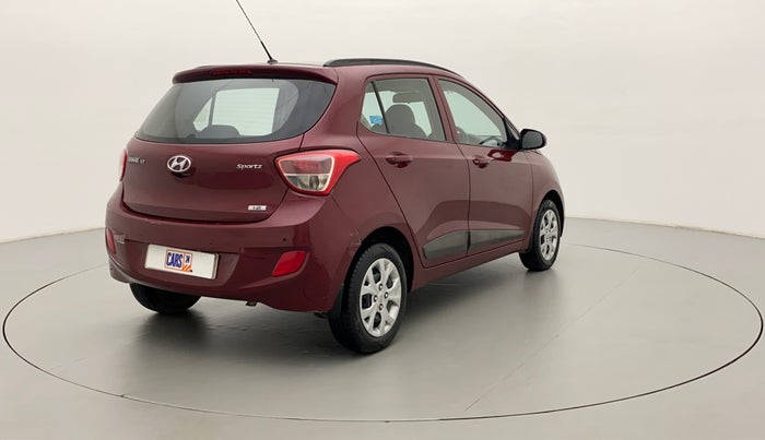 2016 Hyundai Grand i10 SPORTZ 1.2 KAPPA VTVT, Petrol, Manual, 71,688 km, Right Back Diagonal