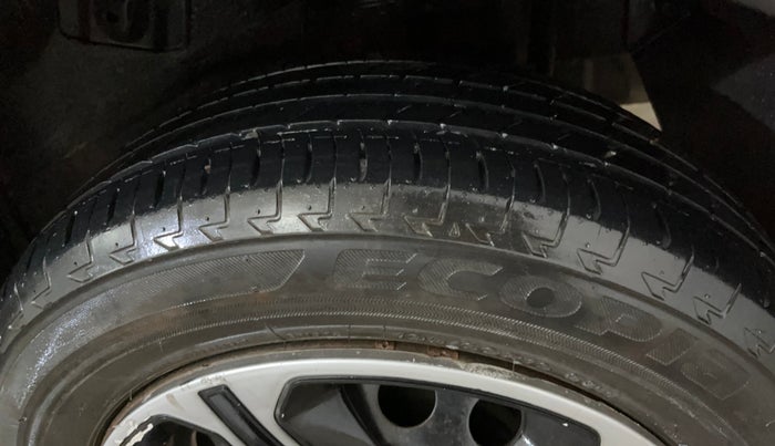 2018 Tata NEXON XM PETROL, Petrol, Manual, 63,723 km, Left Rear Tyre Tread