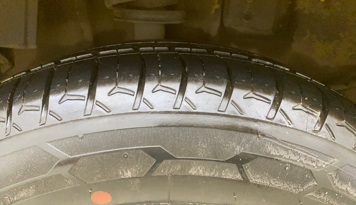 2020 Tata Tiago XZA PLUS PETROL, Petrol, Automatic, 60,051 km, Right Rear Tyre Tread