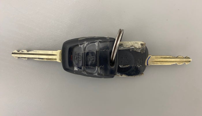 2015 Hyundai Grand i10 SPORTZ 1.2 KAPPA VTVT, Petrol, Manual, 49,022 km, Key Close Up