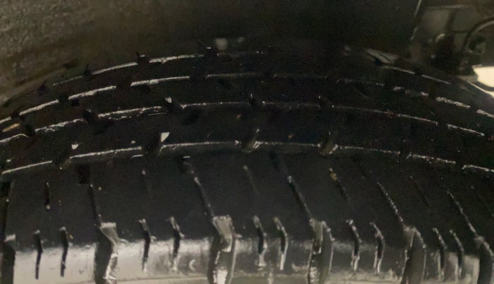 2015 Hyundai Grand i10 SPORTZ 1.2 KAPPA VTVT, Petrol, Manual, 49,022 km, Left Rear Tyre Tread