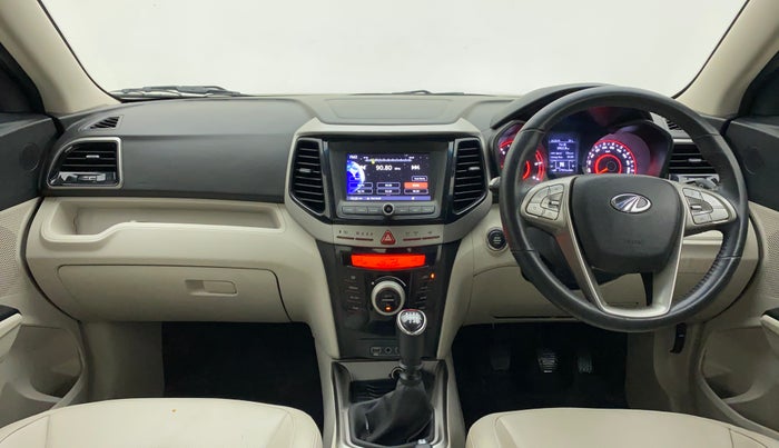 2021 Mahindra XUV300 W8 (O) 1.5 DIESEL, Diesel, Manual, 18,252 km, Dashboard