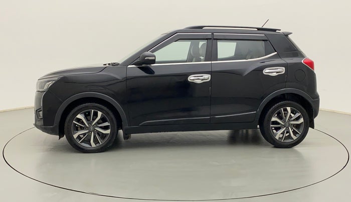 2021 Mahindra XUV300 W8 (O) 1.5 DIESEL, Diesel, Manual, 18,252 km, Left Side
