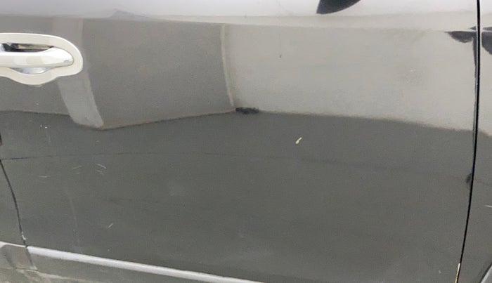 2021 Mahindra XUV300 W8 (O) 1.5 DIESEL, Diesel, Manual, 18,252 km, Driver-side door - Minor scratches