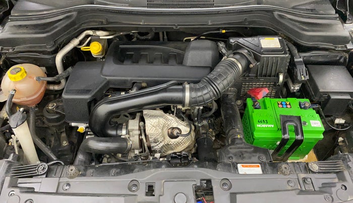 2021 Mahindra XUV300 W8 (O) 1.5 DIESEL, Diesel, Manual, 18,252 km, Open Bonet