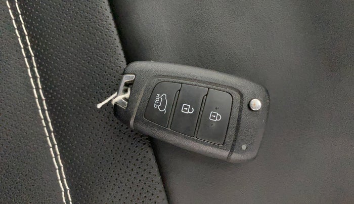 2024 Hyundai NEW I20 SPORTZ 1.2 IVT, Petrol, Automatic, 13,153 km, Key Close Up