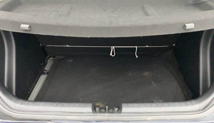 2024 Hyundai NEW I20 SPORTZ 1.2 IVT, Petrol, Automatic, 13,153 km, Boot Inside