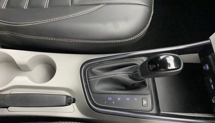 2024 Hyundai NEW I20 SPORTZ 1.2 IVT, Petrol, Automatic, 13,153 km, Gear Lever