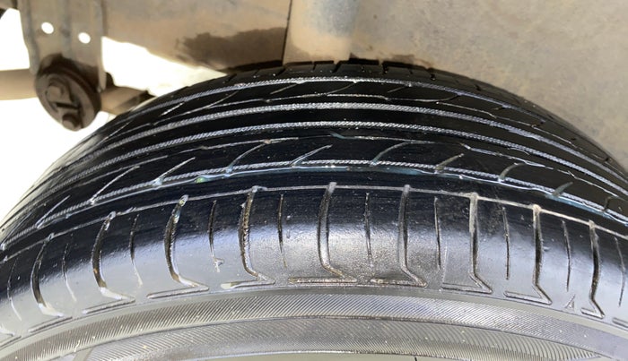 2020 Maruti S PRESSO VXI CNG, CNG, Manual, 53,895 km, Right Rear Tyre Tread