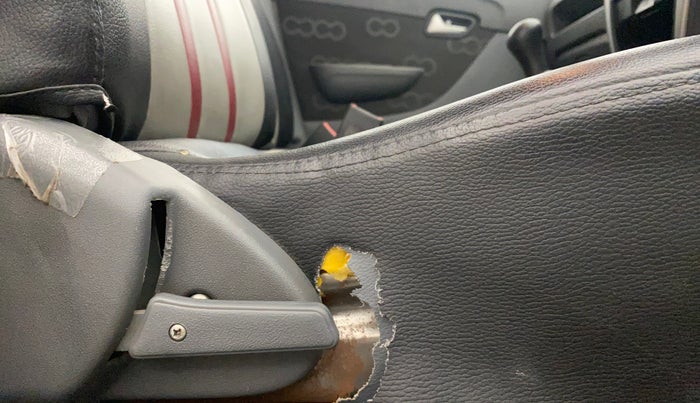 2015 Maruti Alto 800 LXI, Petrol, Manual, 20,931 km, Driver Side Adjustment Panel